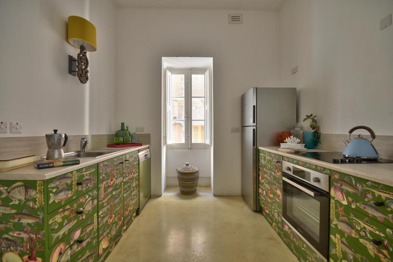 Acg- Sea Breeze Apartment Флориана Экстерьер фото